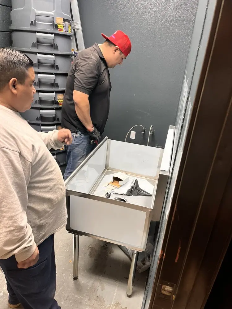 Commercial plumbing and sink installation in Tamarac